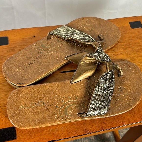 ALDO Flat Sandals - Picture 1 of 6